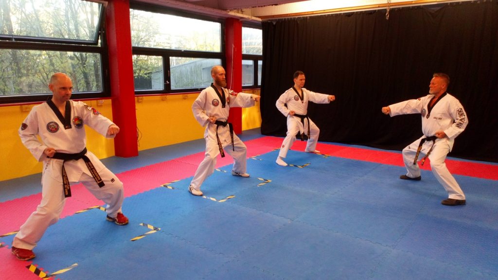 Strømmen Taekwondo Klubb. Trening for voksenklassen. Foto: Tobias A.S. Isaksen.