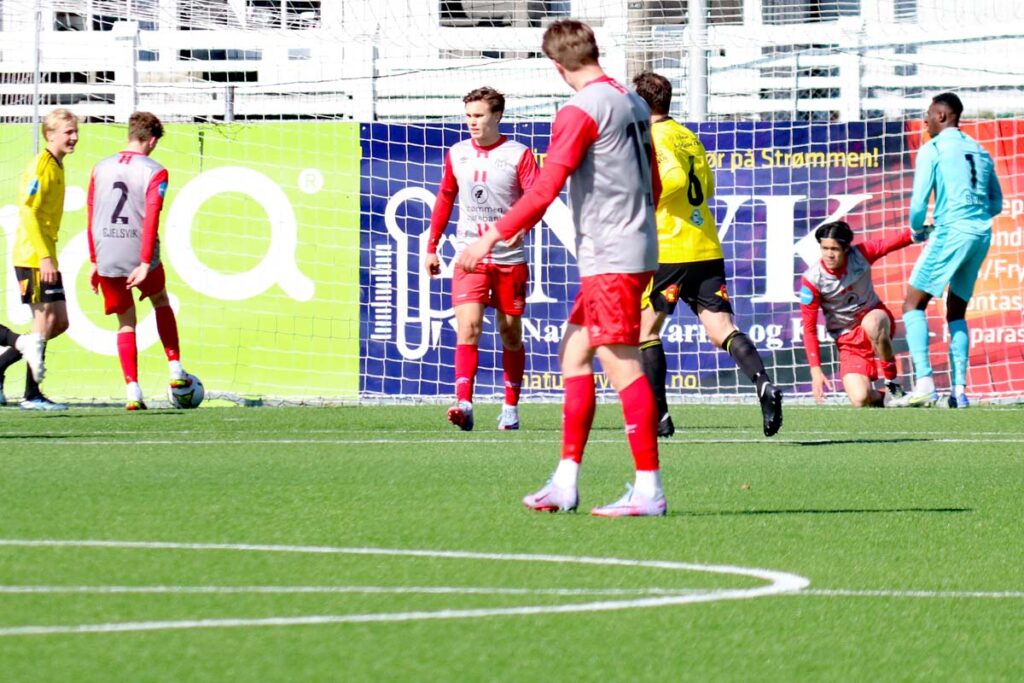 Strømmen IF: Fotball i PostNord-ligaen 2023. Seriekamp på Strømmen stadion mot Bærum. Foto: Vårt Strømmen, vartstrommen.no.