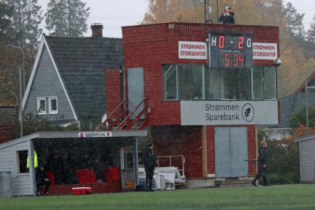 Strømmen IF mot Levanger, fotball i PostNord-ligaen 2023. Foto: Vårt Strømmen, vartstrommen.no.