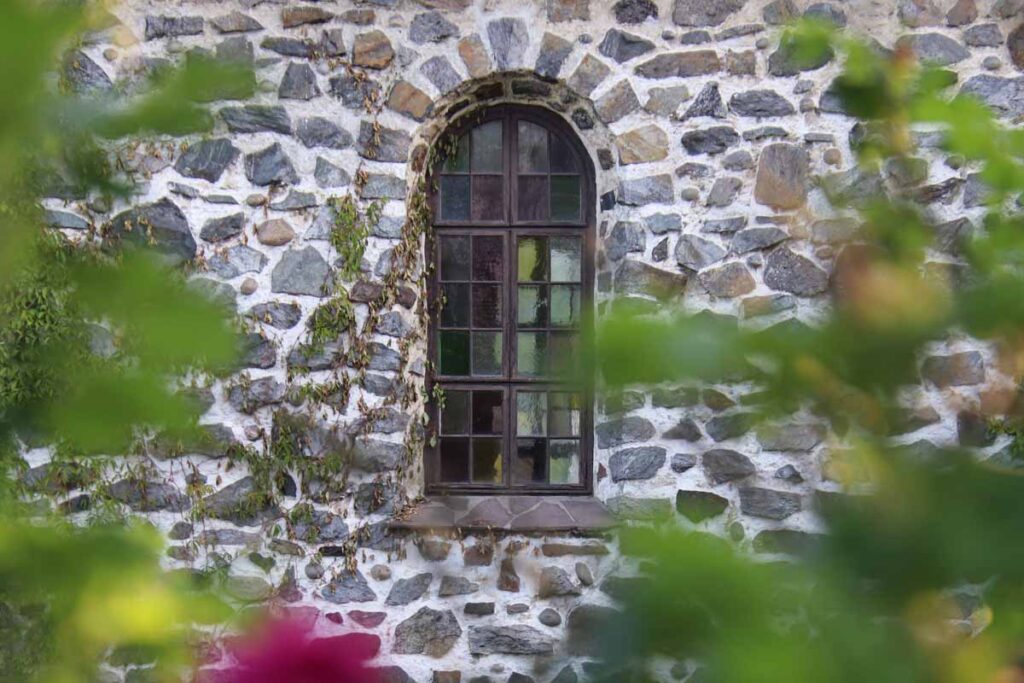 Visste du dette om Strømmen kirke? 10 fascinerende fakta om kirken som ble bygget mellom 1923 og 1929. Foto: Vårt Strømmen, www.vartstrommen.no
