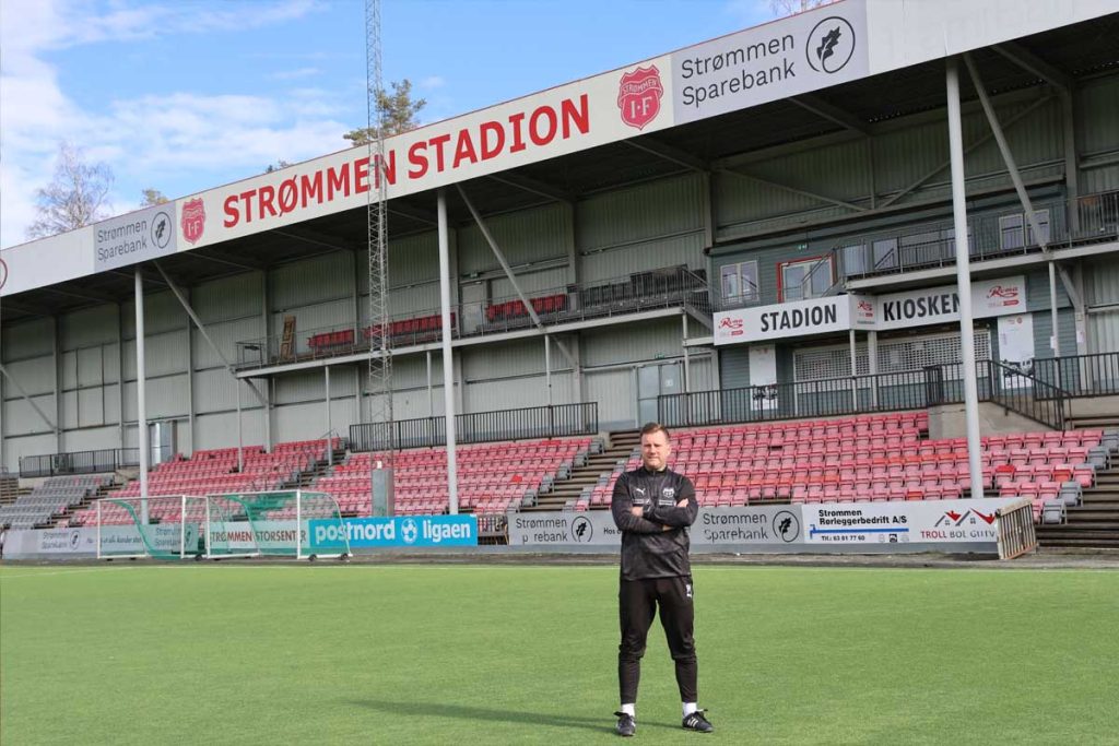 Strømmen IF: Jens Wedeborg er ny hovedtrener for de rødgrå når fotball-sesongen 2026 og OBOS-ligaen settes i gang. Foto: Vårt Strømmen, www.vartstrommen.no