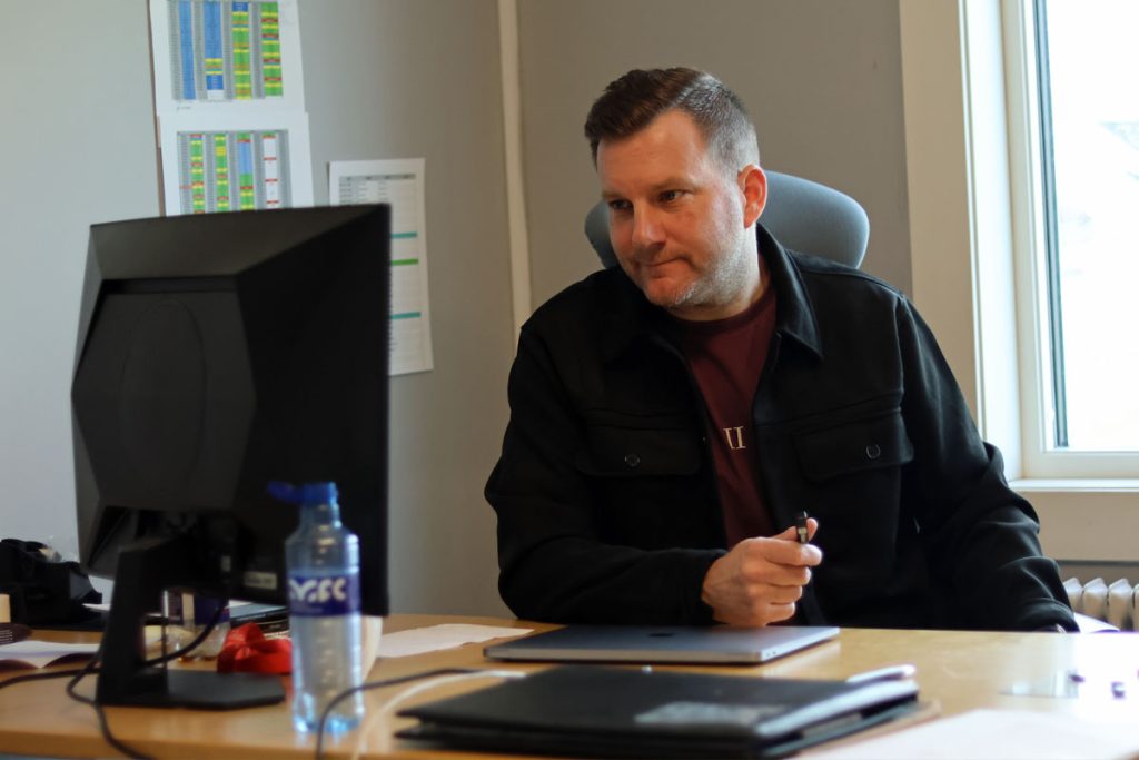 Strømmen IF: Jens Wedeborg er ny hovedtrener for de rødgrå når fotball-sesongen 2026 og OBOS-ligaen settes i gang. Foto: Vårt Strømmen, www.vartstrommen.no