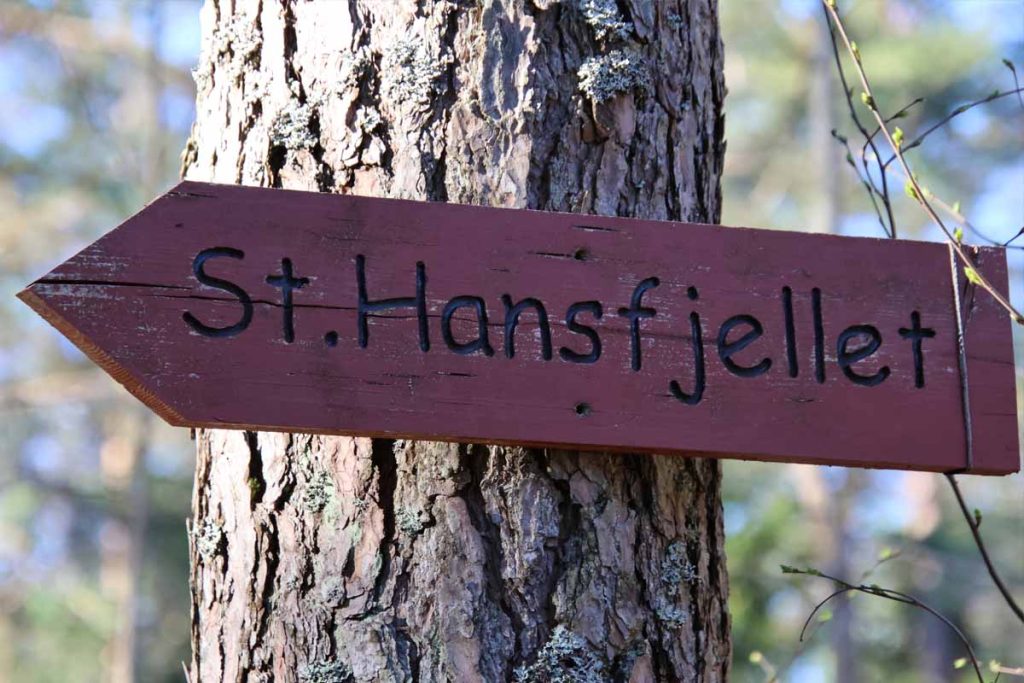 Turtips på Strømmen: Lysløypa og turvei i Bråteskogen, med utsiktspunktet St.Hansfjellet. Foto: www.vartstrommen.no