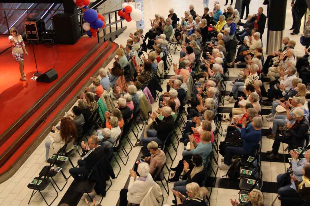Strømmen Scene presenterer: Konsert med artisten Lisa Stokken på Thon Senter Strømmen 6. mai 2026. Foto: Vårt Strømmen, www.vartstrommen.no