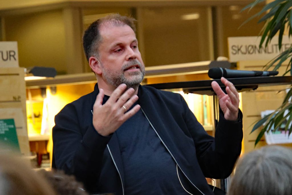«Identitet, den vi tror vi er»