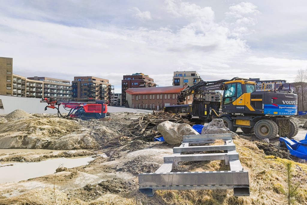 Strømmen Verksted-tomta. Grave- og rivearbeid i 2026. Foto: Vårt Strømmen, www. vartstrommen.no