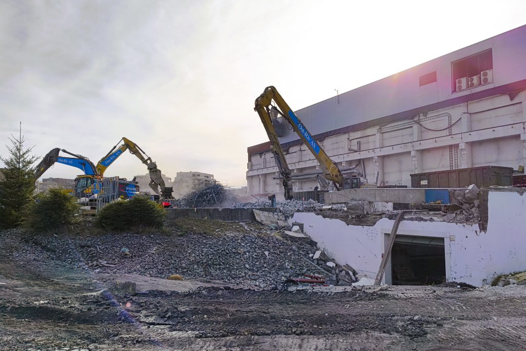 Strømmen Verksted-tomta. Grave- og rivearbeid i 2026. Foto: Vårt Strømmen, www. vartstrommen.no
